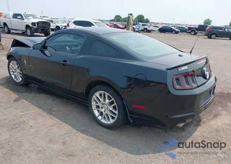 2014 Ford Mustang V6 Premium из США, поврежденный, VIN 1ZVBP8AM6E5334545